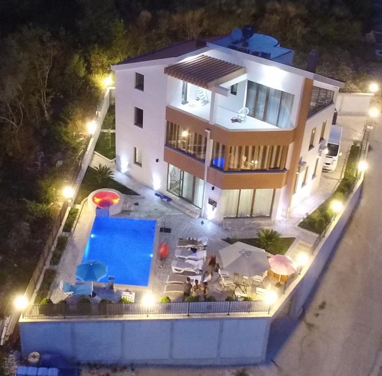 Villa Rakhimov แฮร์เซ็ก-โนวี ภายนอก รูปภาพ